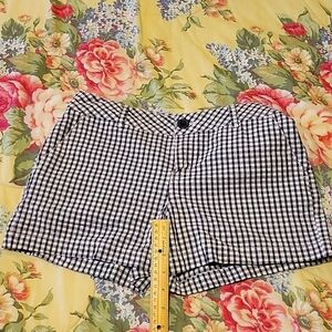 Ladies Navy Gingham shorts